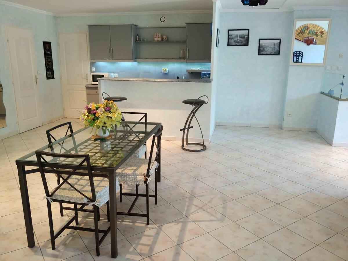 Pied A Terre Marseille 11° Apartment Exterior foto